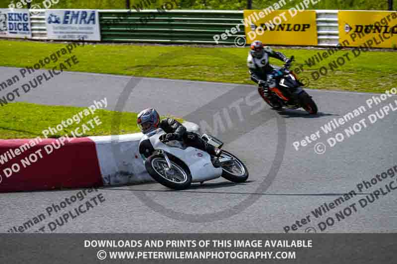 enduro digital images;event digital images;eventdigitalimages;mallory park;mallory park photographs;mallory park trackday;mallory park trackday photographs;no limits trackdays;peter wileman photography;racing digital images;trackday digital images;trackday photos